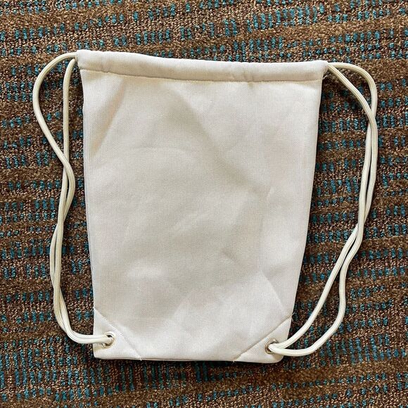 Nike Metallic Silver Mesh Drawstring Sack Sport String Unisex Backpack Bag - Picture 3 of 9